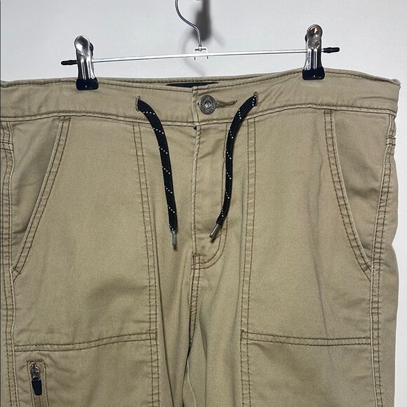 Tan Cargo Shorts with Drawstring Waist and Relaxed Fit - Picture 2 of 9